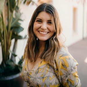 Meet your Posher, Ahlia